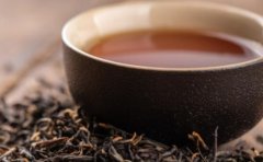 寒性体质的人适合喝红茶还是绿茶？